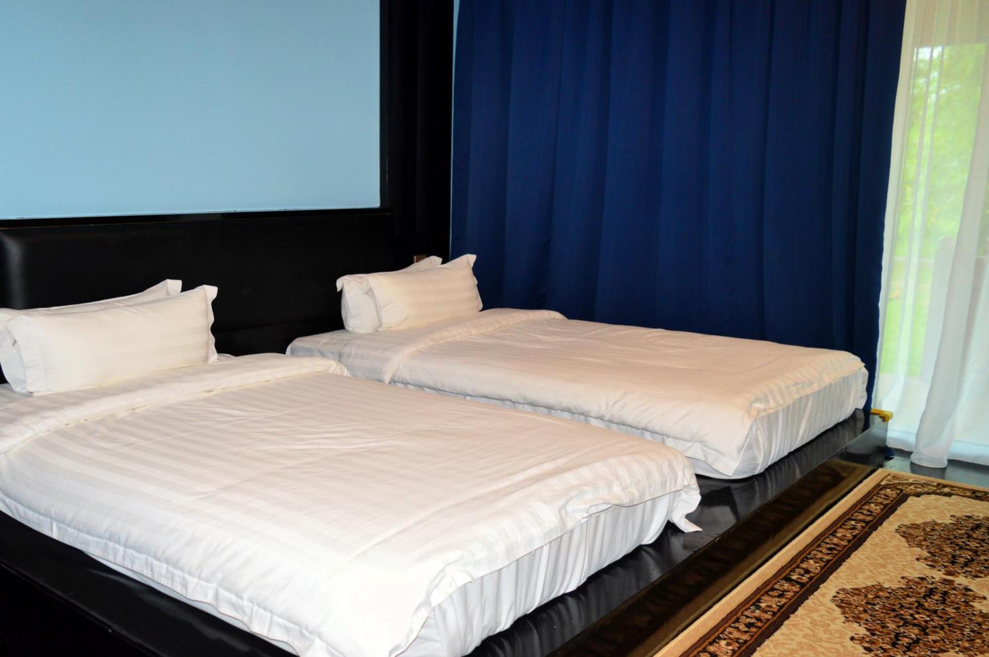 Artitaya Borneo Golf & Resort Papar Buitenkant foto
