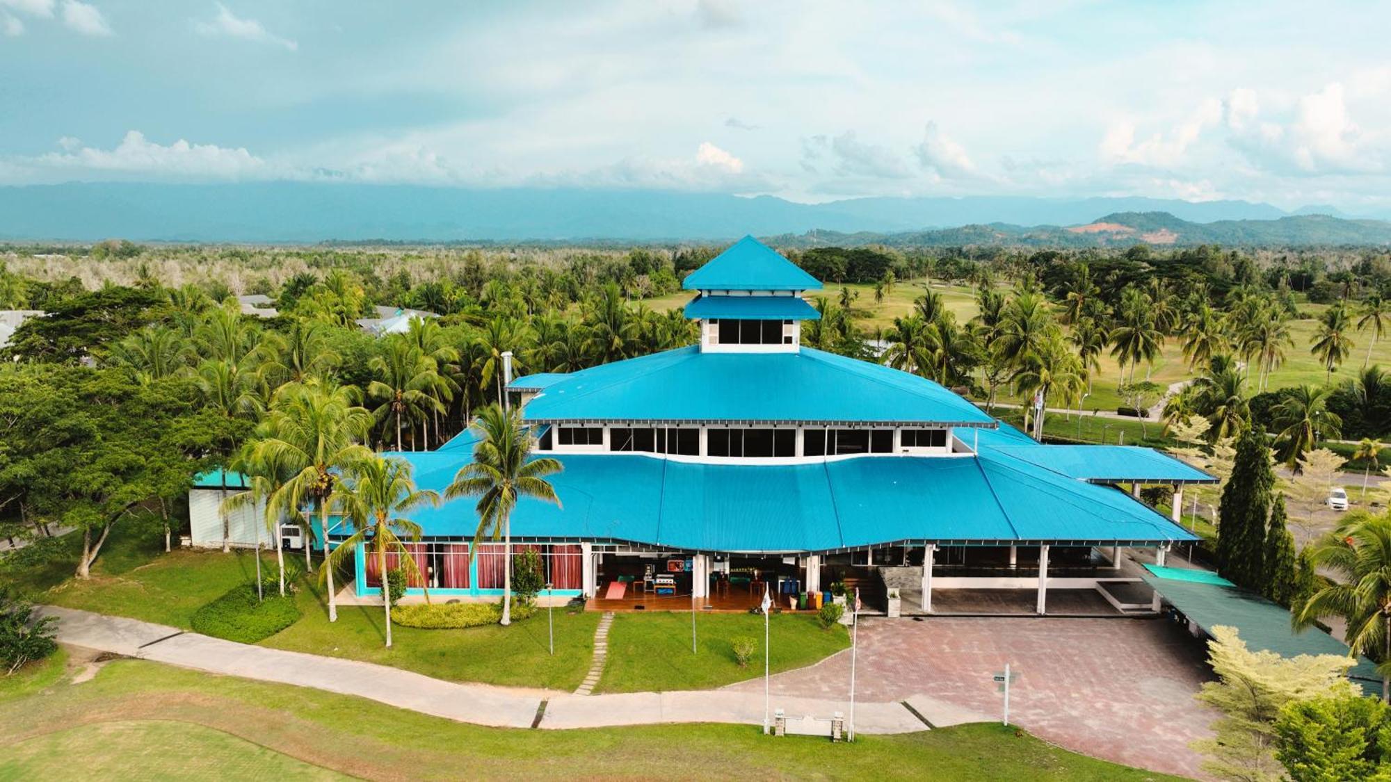 Artitaya Borneo Golf & Resort Papar Buitenkant foto