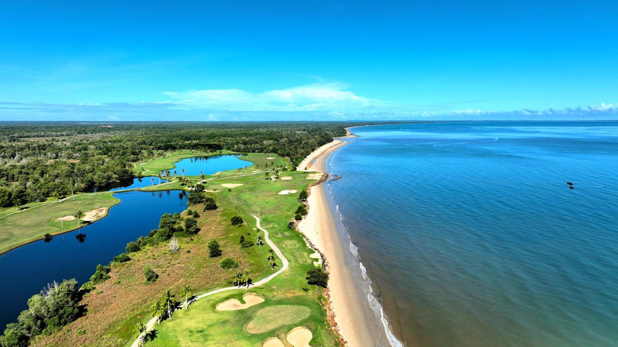 Artitaya Borneo Golf & Resort Papar Buitenkant foto